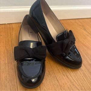 Bandolino Black Patent Loafers Bow Detail Slip-On Flats Size 7.5 Shoes